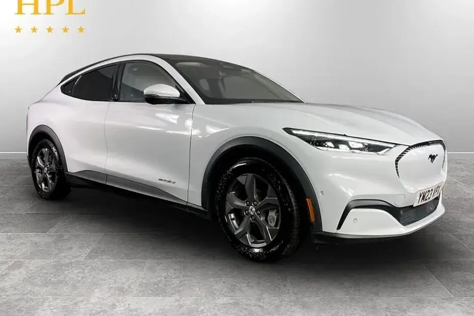 Usado Ford Mustang Mach-E Standard Range 197 kW (269 HP) 2023 SUV
