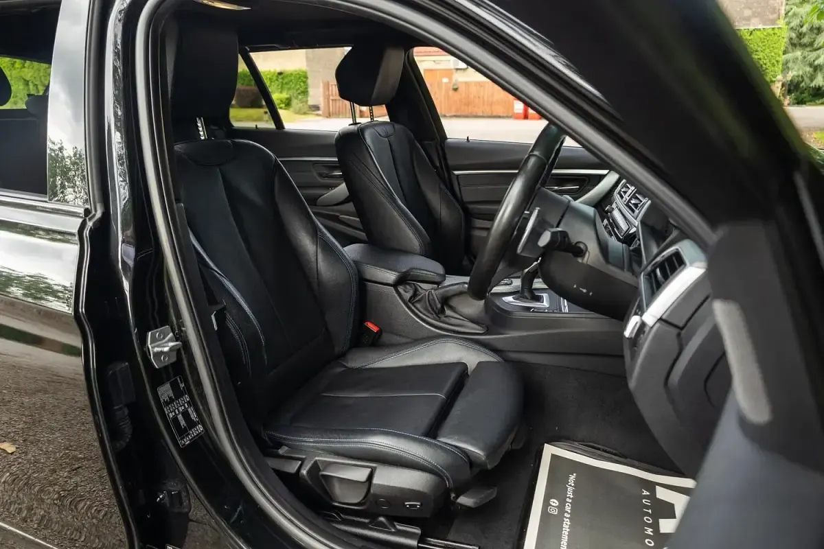 Used BMW 320 M Sport 2019 Black Estate