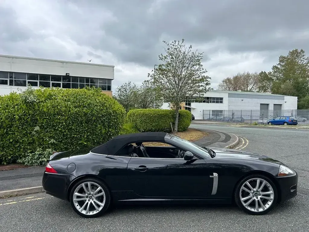 Used Jaguar XKR Supercharged 420 HP (308 kW) 2007 Black Cabriolet