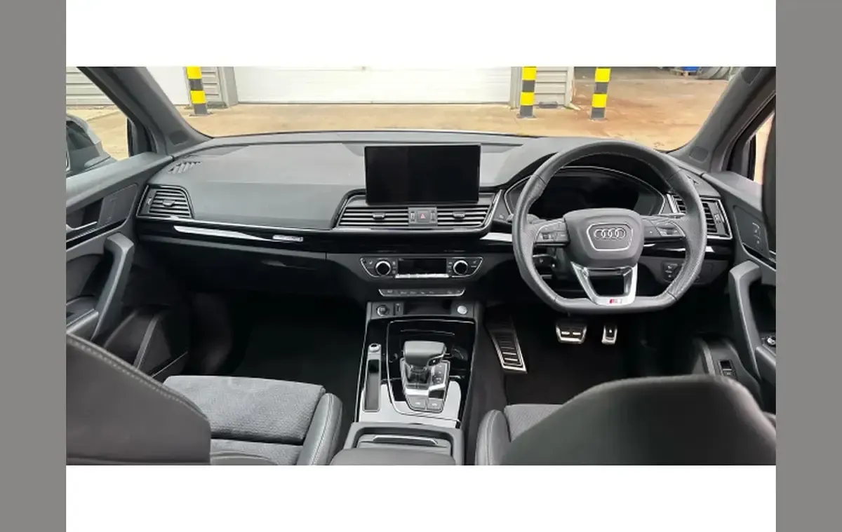 Used Audi Q5 Black Edition 265 HP (194 kW) 2024 Black SUV