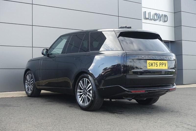 New Land Rover Range Rover SE 2025 Black SUV