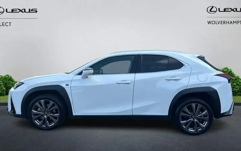 Used Lexus UX Sport Design Packet 184 HP (135 kW) 2023 White SUV