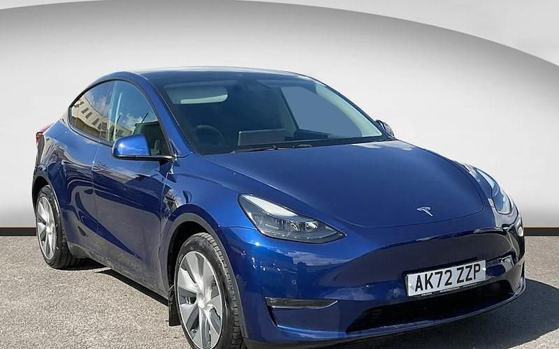 Używany Tesla Model Y Long Range AWD 286 kW (389 KM) 2025 SUV