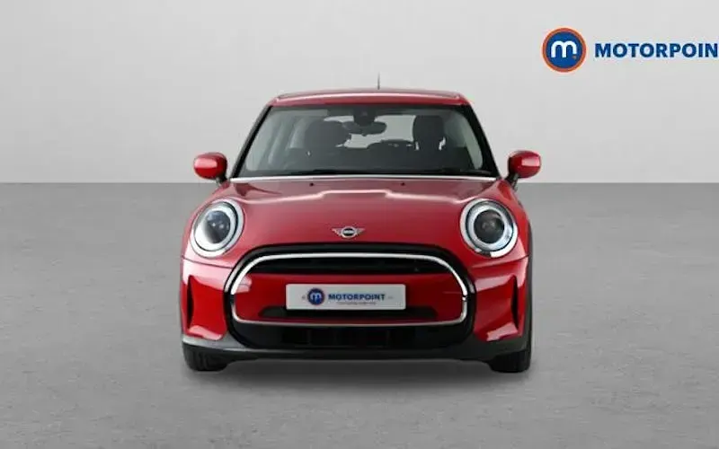 Used Mini Cooper Classic 136 HP (100 kW) 2022 Red Hatchback