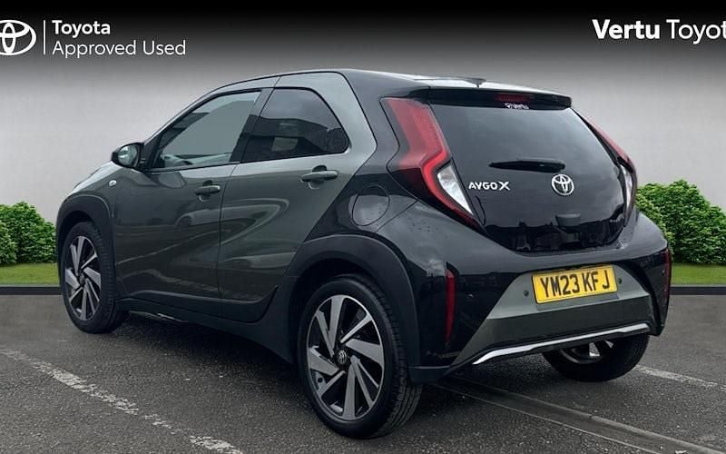 Used Toyota Aygo X 72 HP (52 kW) 2025 SUV
