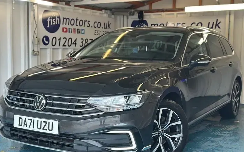 Used VW Passat GTE 218 HP (160 kW) 2022 Estate