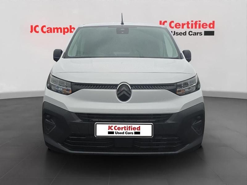 New Citroën Berlingo 101 HP (74 kW) 2026 White MPV