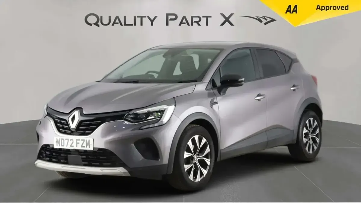Used Renault Captur Evolution 90 HP (66 kW) 2023 Grey SUV