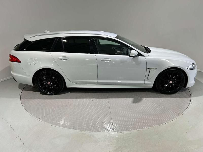 Second-hand Jaguar XF R-Sport 2015 Alb Break