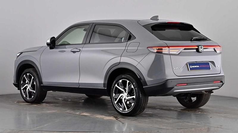 Used Honda HR-V Elegance 131 HP (96 kW) 2025 Grey SUV