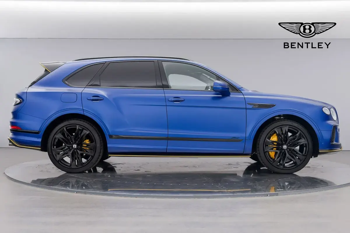 Used Bentley Bentayga 640 HP (470 kW) 2025 Blue SUV
