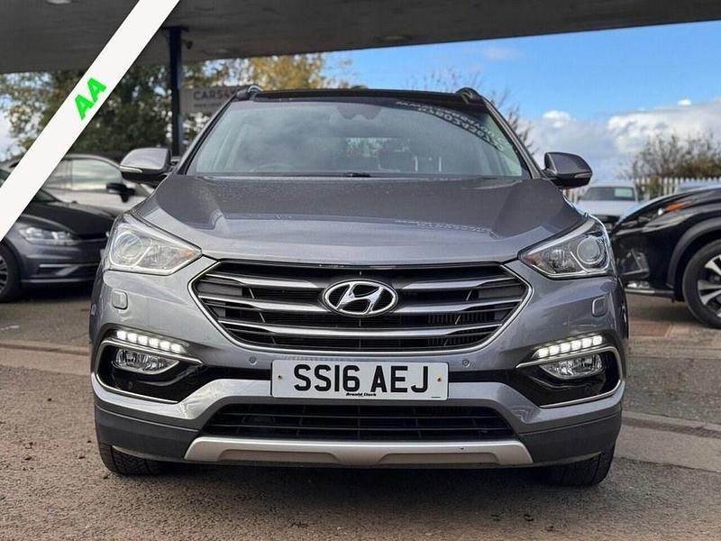 Used Hyundai Santa Fe Premium SE 200 HP (147 kW) 2016 Silver SUV