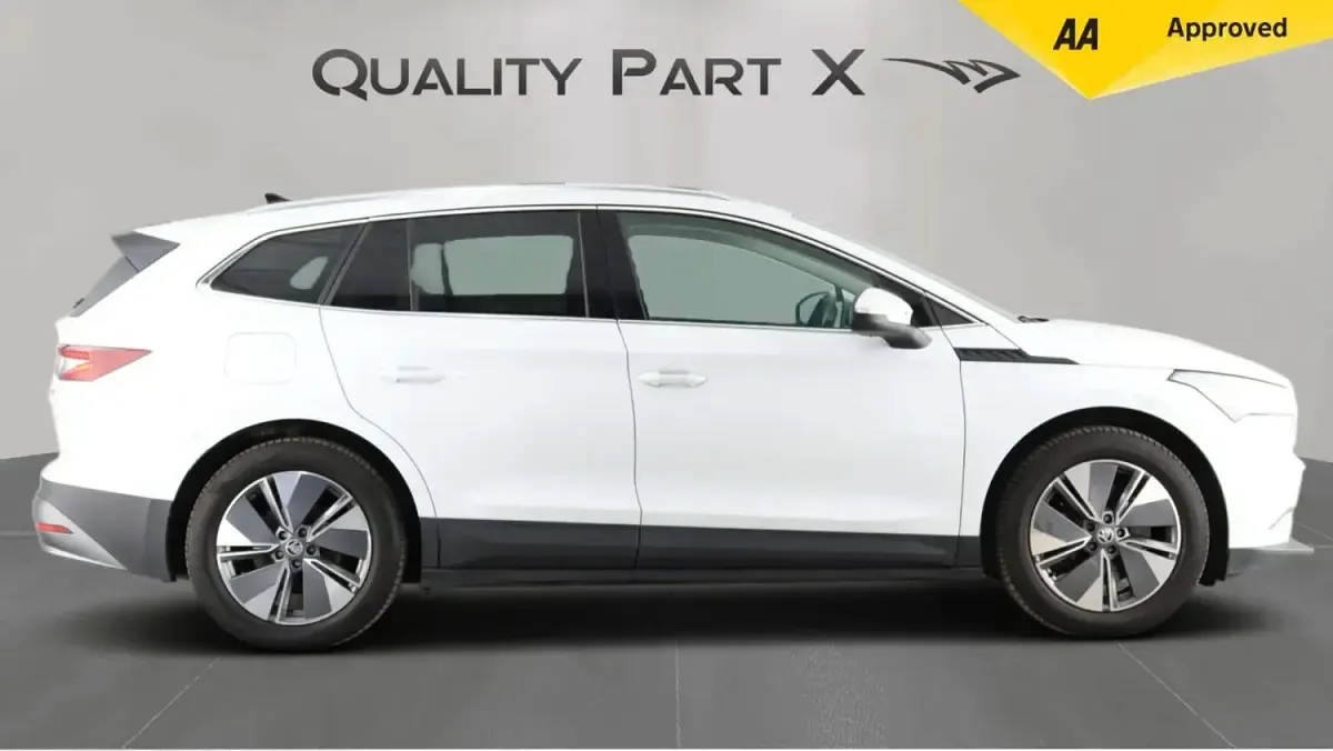 Used Skoda Enyaq iV ecoSuite 150 kW (204 HP) 2022 White SUV