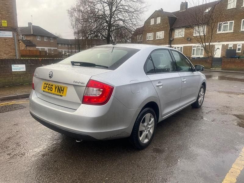 Used Skoda Rapid SE 2016 Silver Hatchback