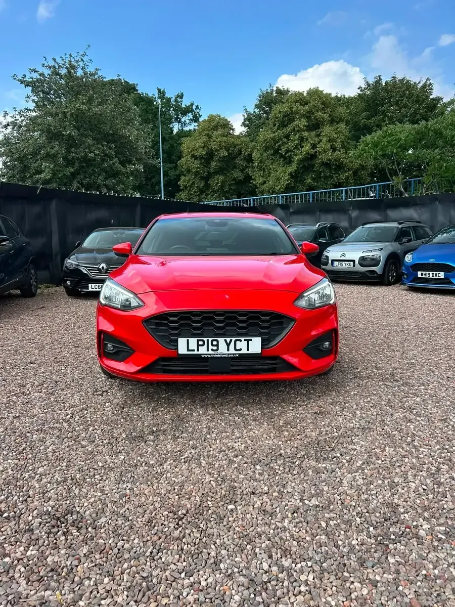 Used Ford Focus ST-Line 2019 Red Hatchback
