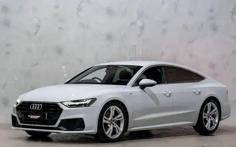 Used Audi A7 Sportback S-Line 204 HP (150 kW) 2021 White Hatchback