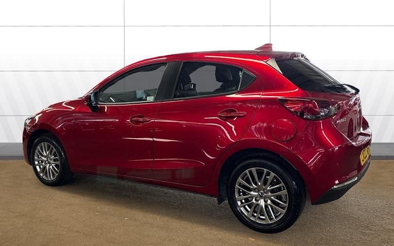 Begagnad Mazda 2 Inclusive 116 HK (85 kW) 2022 Röd Halvkombi