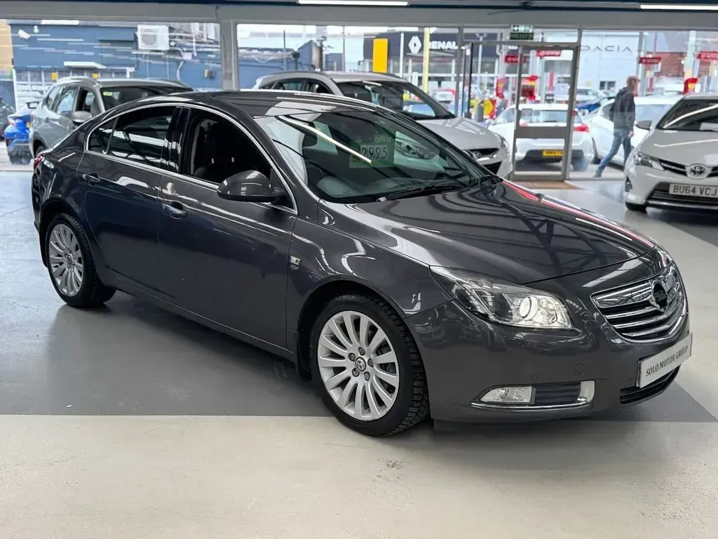 Used Vauxhall Insignia Elite 140 HP (102 kW) 2009 Grey Hatchback