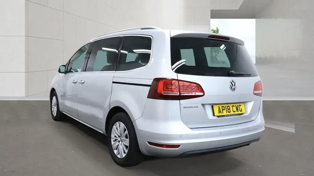 Used VW Sharan SE 150 HP (110 kW) 2018 Reflex silver MPV