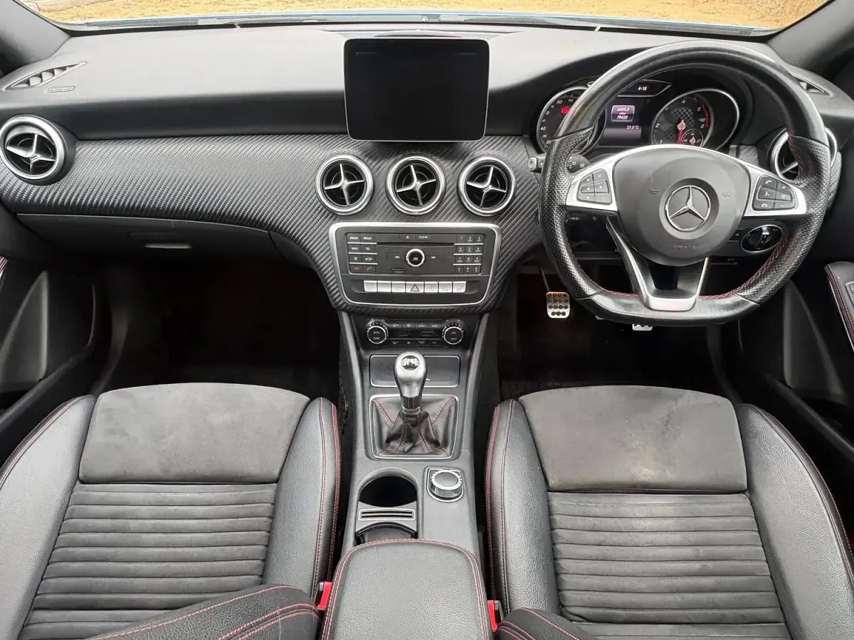 Used Mercedes A200 AMG line 134 HP (98 kW) 2016 Blue Hatchback