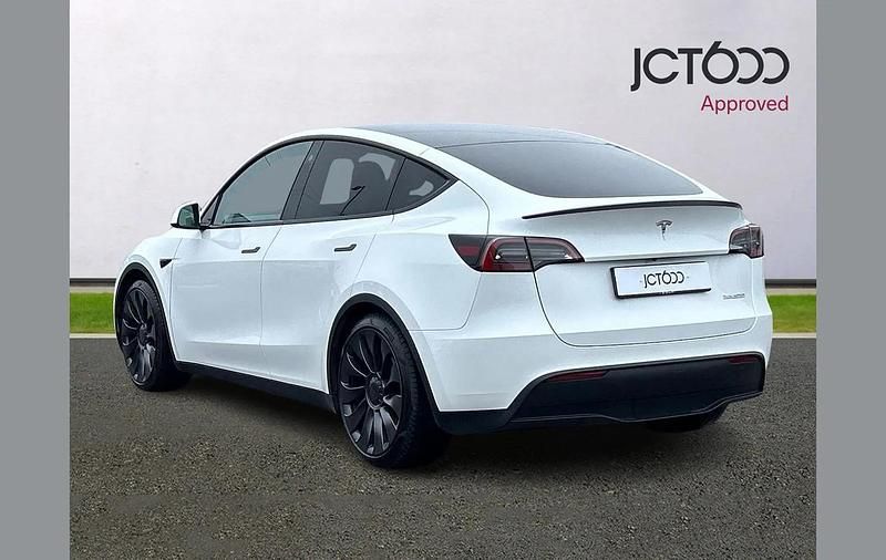 Used Tesla Model Y Performance 392 kW (534 HP) 2023 White SUV