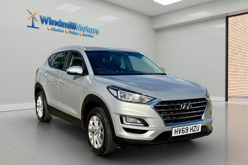 Silver Used 2019 Hyundai Tucson SE SUV | £11,450 (Good price) - Image 1/1