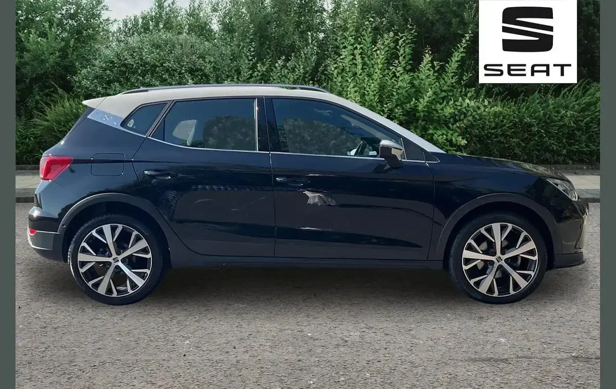 Used Seat Arona Xperience Lux 110 HP (80 kW) 2023 Black SUV