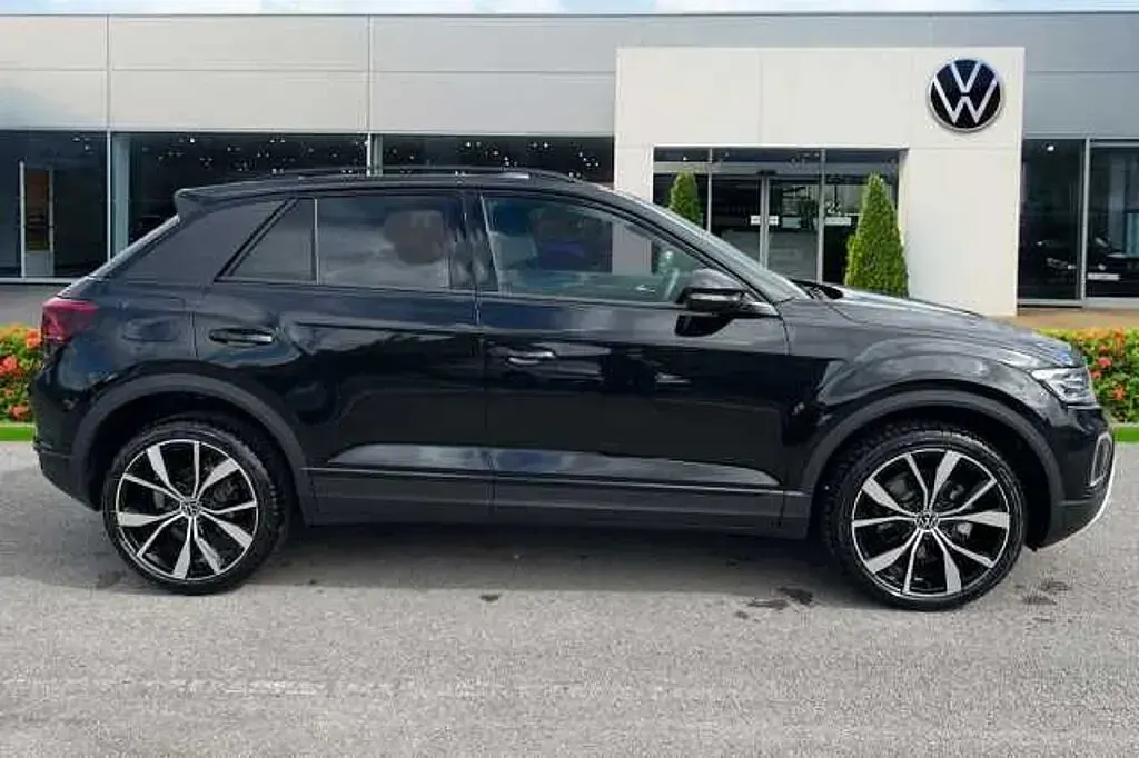 Used VW T-Roc 150 HP (110 kW) 2026 SUV