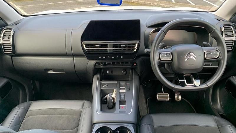 Used Citroën C5 Aircross Shine 222 HP (163 kW) 2022 White SUV