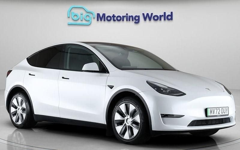 Used 2023 Tesla Model Y Long Range SUV | £25,400 (Super price) - Image 1/4