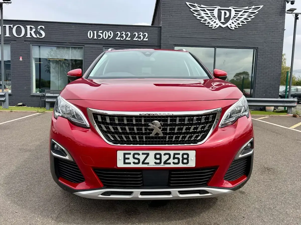 Used Peugeot 3008 Allure 131 HP (96 kW) 2021 Red SUV