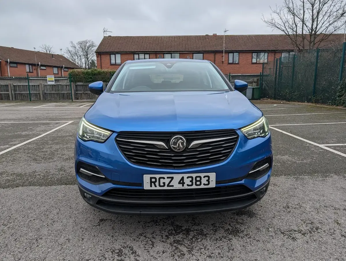 Used Vauxhall Grandland X S 130 HP (95 kW) 2020 Blue SUV