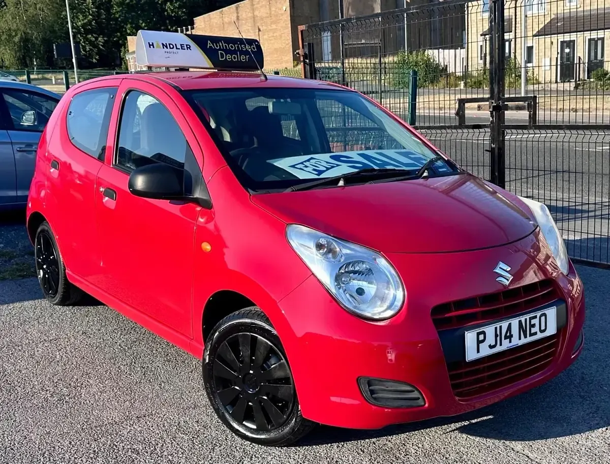 Used Suzuki Alto 68 HP (50 kW) 2014 Red Hatchback