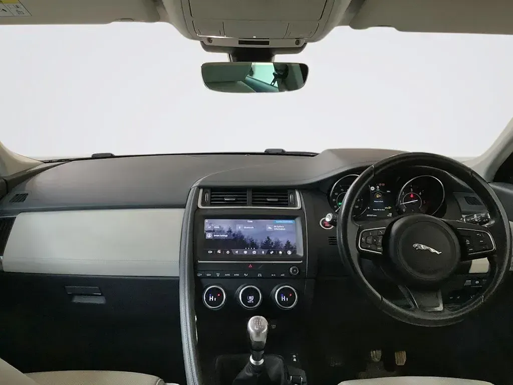 Używany Jaguar E-Pace S 180 KM (132 kW) 2018 Niebieski SUV