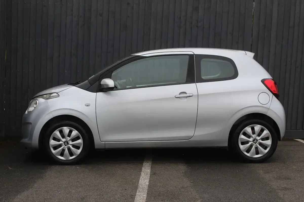Used Citroën C1 Feel 68 HP (50 kW) 2017 Grey Hatchback