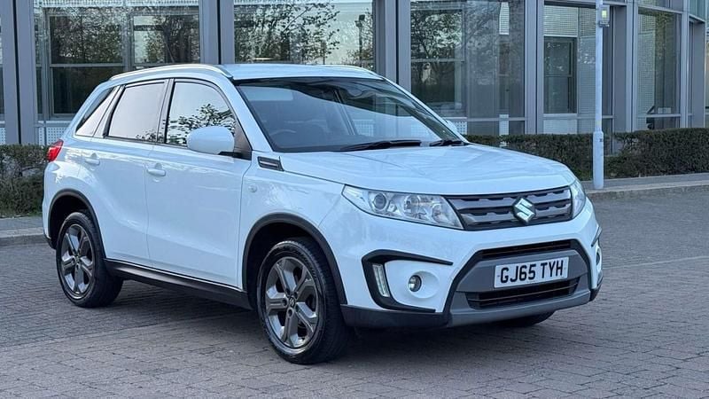 Used Suzuki Vitara SZ-T 120 HP (88 kW) 2015 White SUV