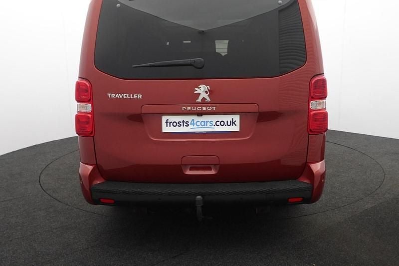 Used Peugeot Traveller Allure 2020 Red MPV