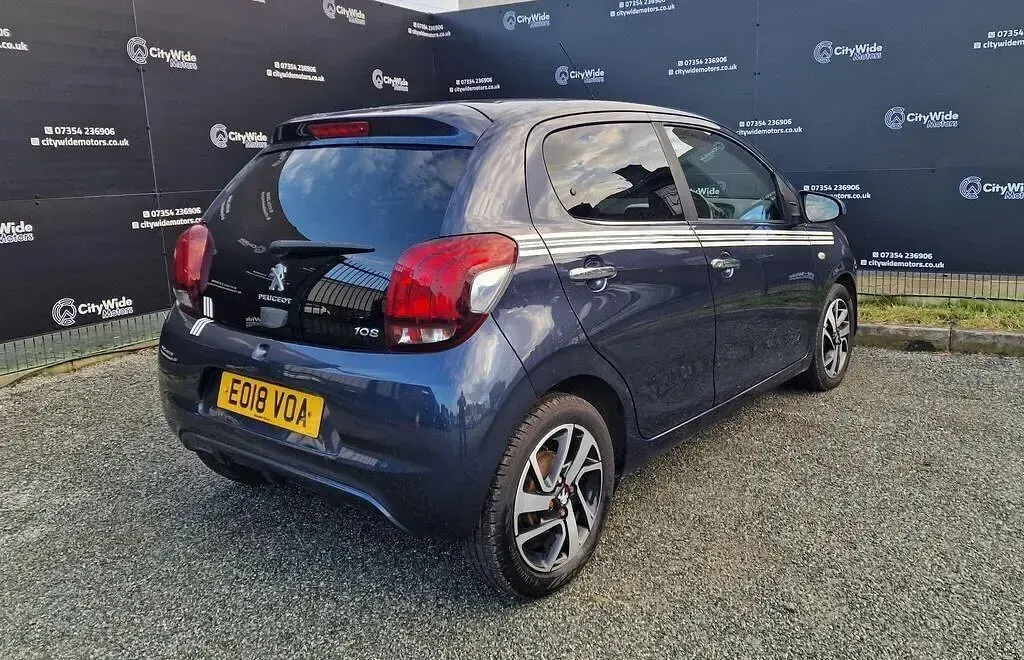 Used Peugeot 108 Collection 82 HP (60 kW) 2018 Blue Hatchback