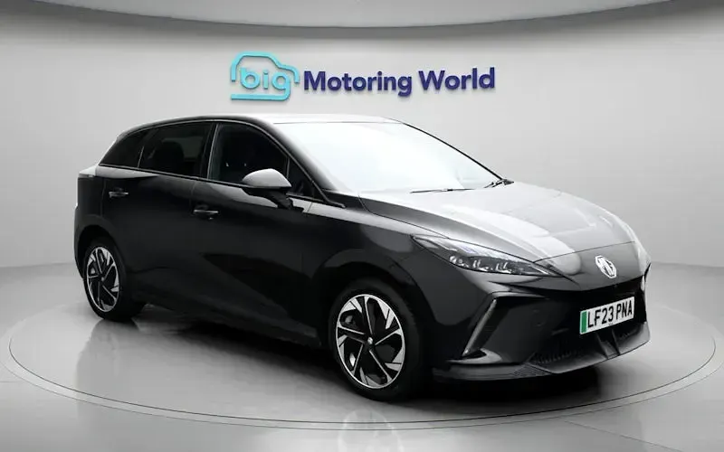 Usado MG MG4 EV Trophy 150 kW (204 HP) 2025 Citadino