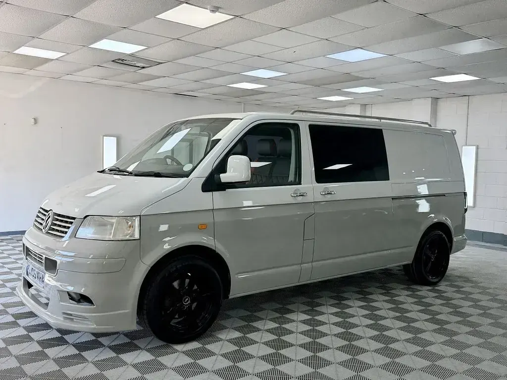 Used VW T5 103 HP (75 kW) 2005 White Van