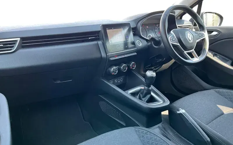 Used Renault Clio Iconic 72 HP (52 kW) 2020 Grey  Hatchback