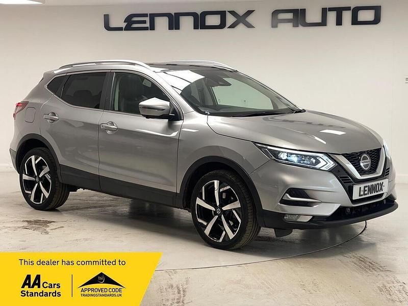 Used Nissan Qashqai N-Motion 2021 Silver SUV