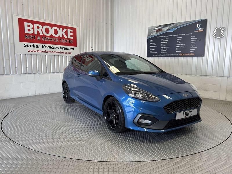 Blue Used 2018 Ford Fiesta ST Hatchback | £10,450 (Fair price) - Image 1/2