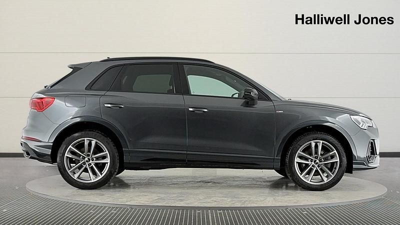 Used Audi Q3 Black Edition 245 HP (180 kW) 2023 Grey SUV