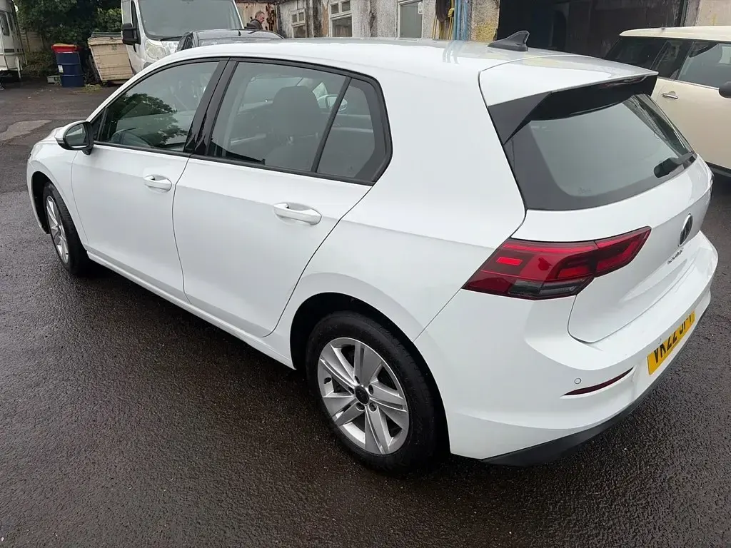 Used VW Golf VIII Life 2022 White Hatchback