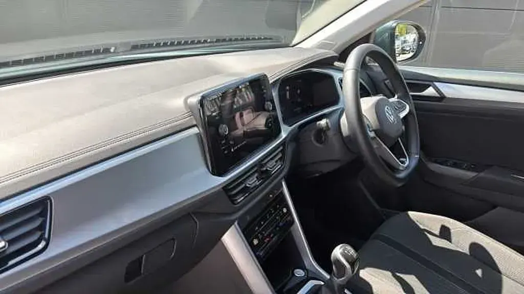 Begagnad VW T-Roc Match 150 HK (110 kW) 2025 SUV