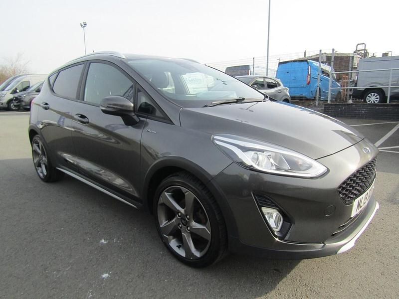 Used Ford Fiesta Active 100 HP (73 kW) 2019 Magnetic grey Hatchback