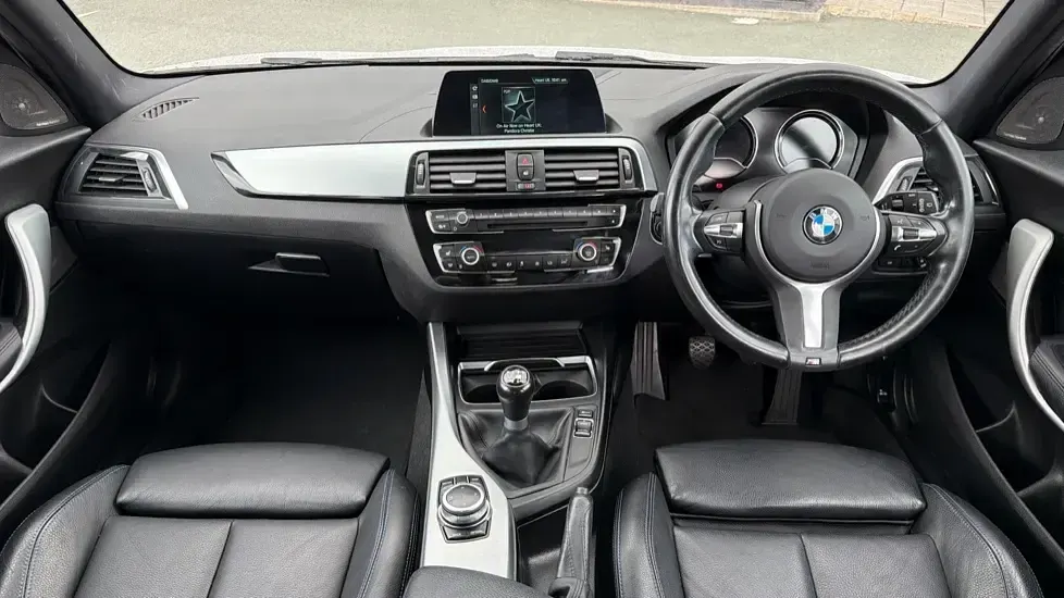Used BMW 118 M Sport 136 HP (100 kW) 2018 White Hatchback