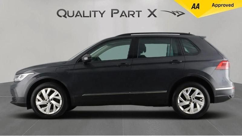 Used VW Tiguan Life 245 HP (180 kW) 2021 Grey SUV