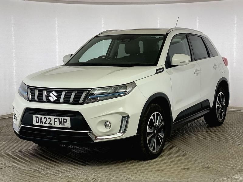 Used Suzuki Vitara SZ5 115 HP (84 kW) 2022 White SUV